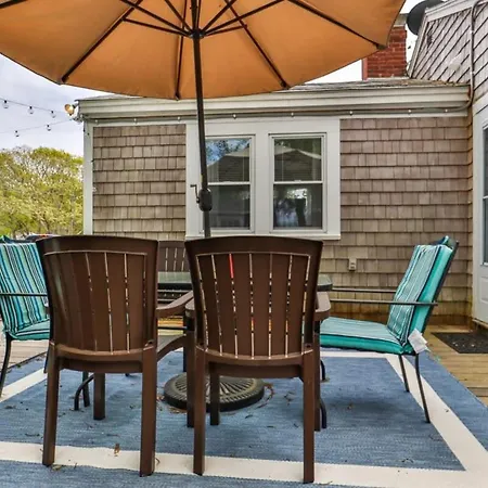 Stay On The Cape Vacation Rentals: Perfect Spot In Yarmouth Book Now & Relax
